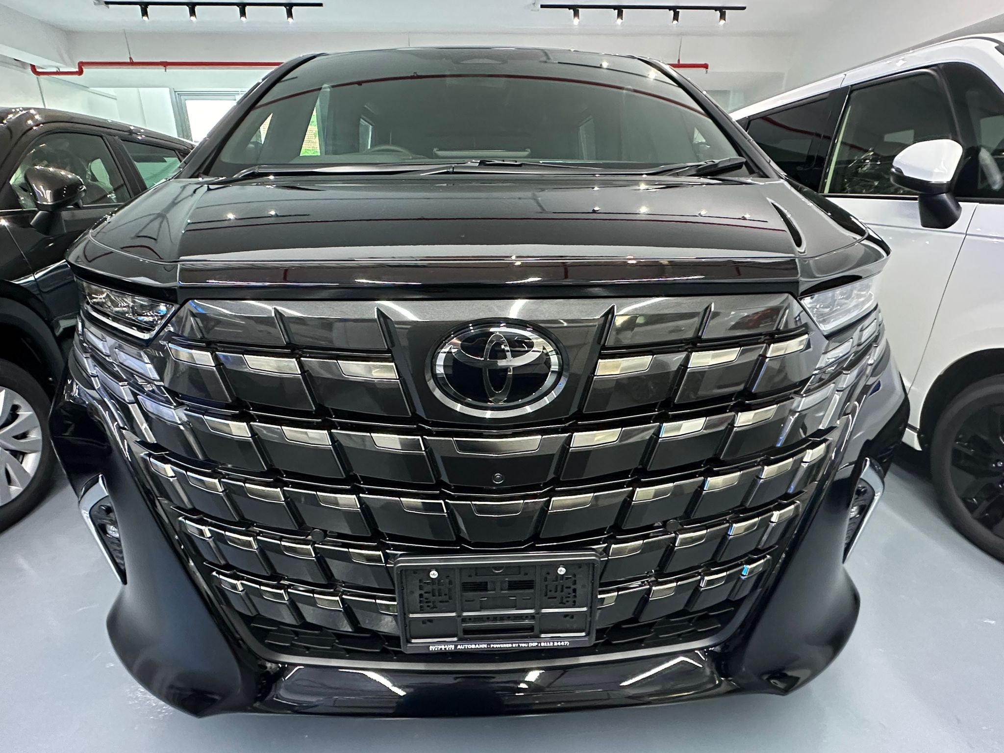 Toyota Alphard AGH40