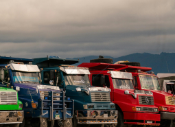 10 Footer Trucks