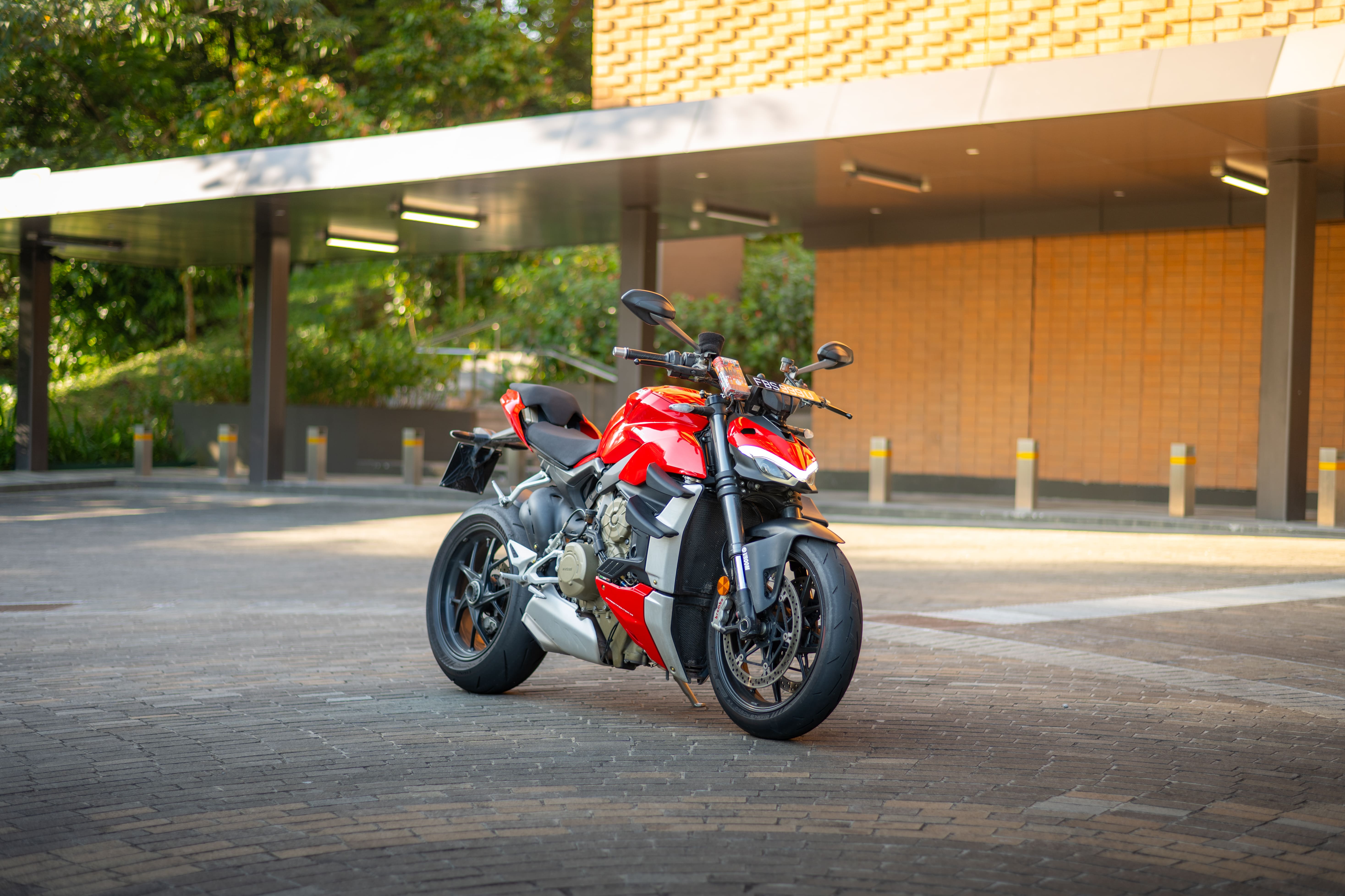 Ducati Streetfighter V4