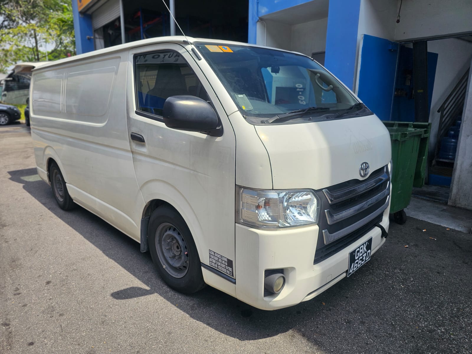 Toyota Hiace Van Turbo 4 Door Auto